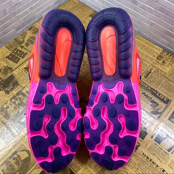 Nike Air Max 270 React ‘Electronic Music’ - Picture 8 of 8